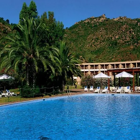 Oleandro Villa *